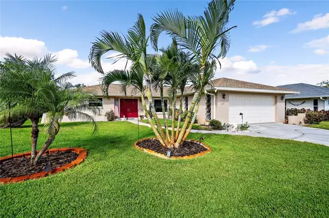 1039 N Cypress Point Dr, Venice, FL 34293
