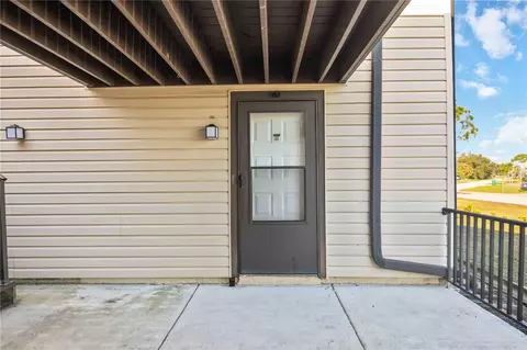 22291 Westchester Blvd #504, Port Charlotte, FL 33952