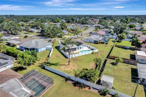 253 Manor Rd, Venice, FL 34293