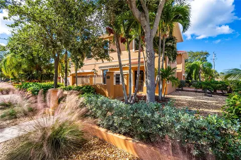 501 Barcelona Ave #E, Venice, FL 34285