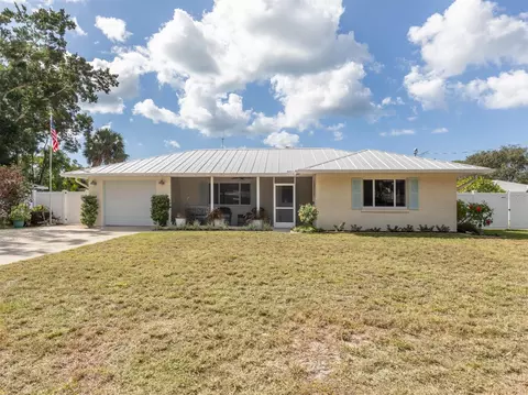 604 Bay Point Ave, Nokomis, FL 34275