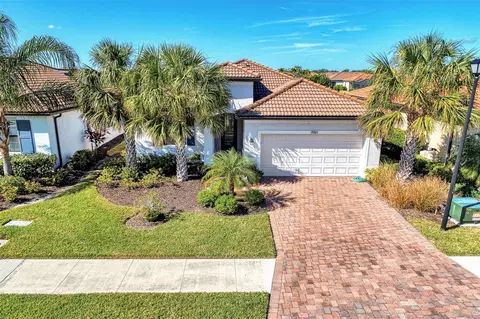 19365 Cruise Dr, Venice, FL 34292