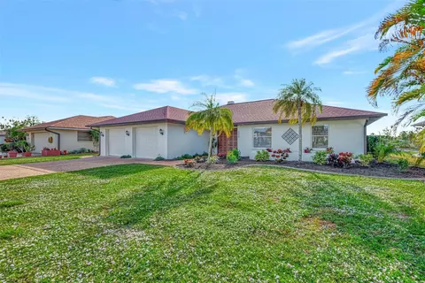 3225 Meadow Run Dr, Venice, FL 34293