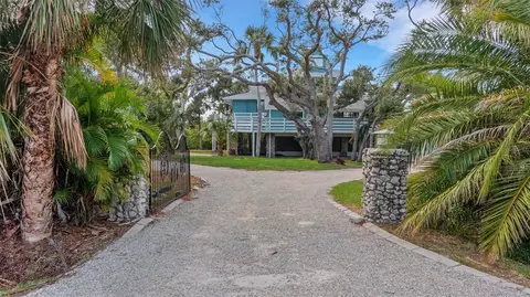 4910 Lemon Bay Dr, Venice, FL 34293