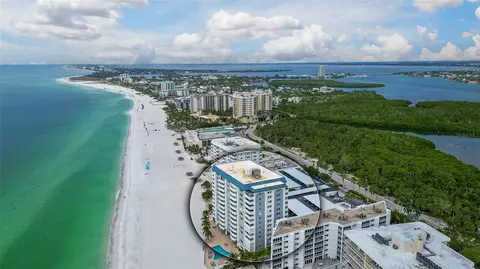 1750 Benjamin Franklin Dr #10F, Sarasota, FL 34236