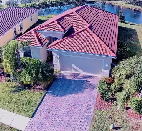 8922 Peregrine Way, North Port, FL 34287