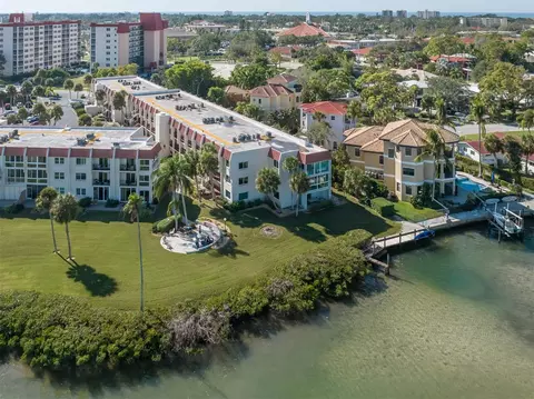 260 Santa Maria St #108, Venice, FL 34285