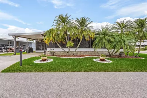 525 Amberjack Dr, North Port, FL 34287