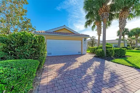 6094 Erice St, Venice, FL 34293