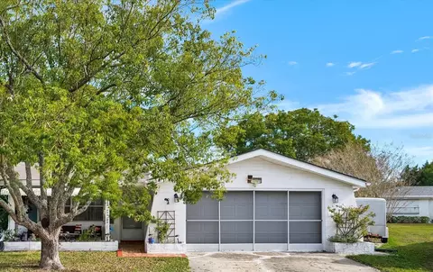 7424 Holly Lake Ln, New Port Richey, FL 34653