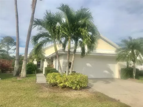 776 Harrington Lake Dr N #102, Venice, FL 34293
