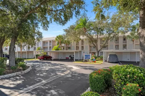 437 Cerromar Ln #317, Venice, FL 34293