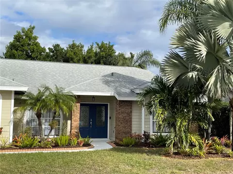 4639 Classique Dr, Sarasota, FL 34243