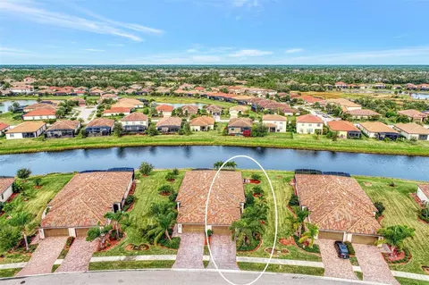 12575 Felice Dr, Venice, FL 34293