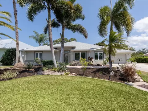 300 Gulf Dr, Venice, FL 34285