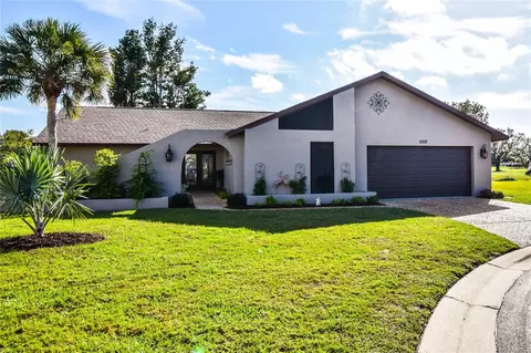 1002 N Cypress Point Dr #33, Venice, FL 34293