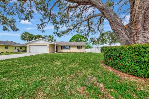 1135 Ketch Ln, Venice, FL 34285