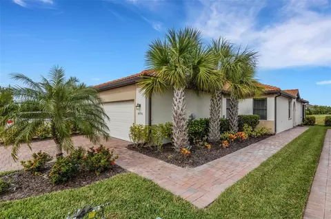 9896 Haze Dr, Venice, FL 34292