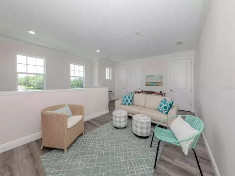 Living - 922 E Venice Ave, Venice, FL 34285 photo 3 of 4