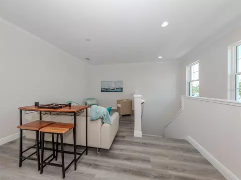 Other - 922 E Venice Ave, Venice, FL 34285 photo 2 of 15