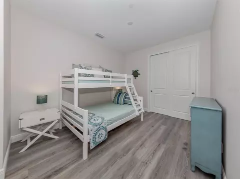 Bedroom - 922 E Venice Ave, Venice, FL 34285 photo 5 of 5