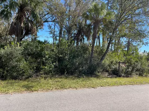 104 Hamden St, Port Charlotte, FL 33953