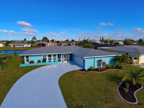80 Annapolis Ln, Rotonda West, FL 33947