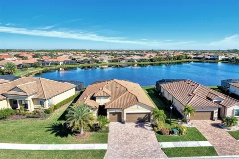 20200 Granlago Dr, Venice, FL 34293