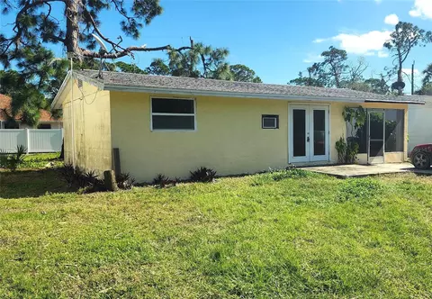735 Bertrend St, Englewood, FL 34223