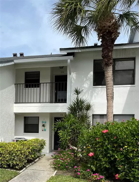 1100 Capri Isles Blvd #316, Venice, FL 34292
