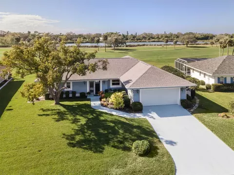 1917 Pebble Beach Ct, Venice, FL 34293