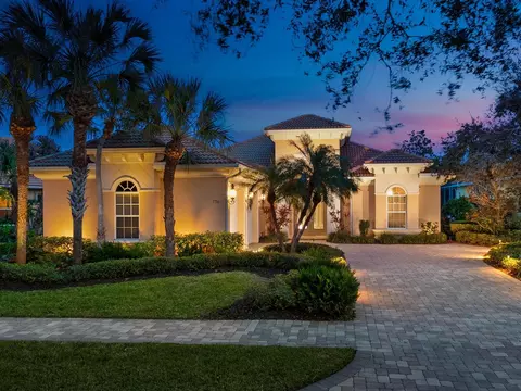 1756 Grande Park Dr, Englewood, FL 34223