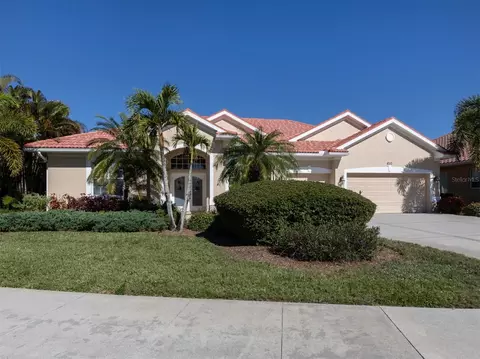 610 Lakescene Dr, Venice, FL 34293