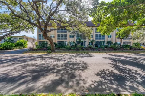 101 Park Blvd S #302, Venice, FL 34285