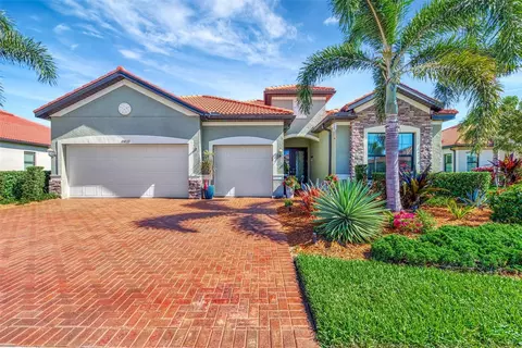 10833 Whisk Fern Dr, Venice, FL 34293