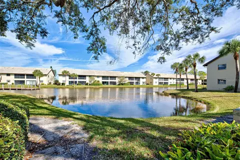 355 Three Lakes Ct #C, Venice, FL 34285