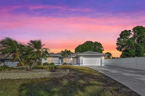 90 Palmetto Dr, Venice, FL 34293