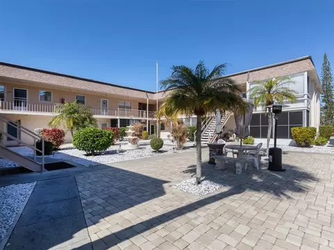 537 Manatee Ct #106, Venice, FL 34285