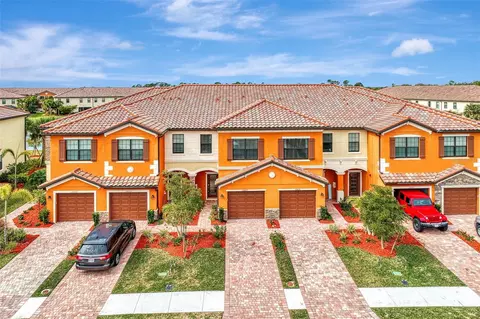 20437 Lagente Cir, Venice, FL 34293