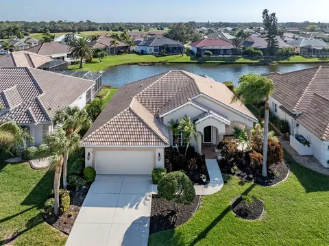 424 Pebble Creek Ct, Venice, FL 34285