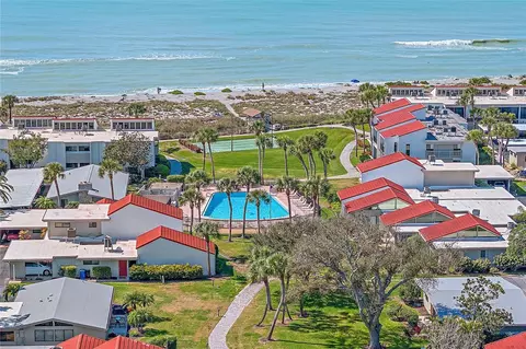 500 Park Blvd S #9, Venice, FL 34285