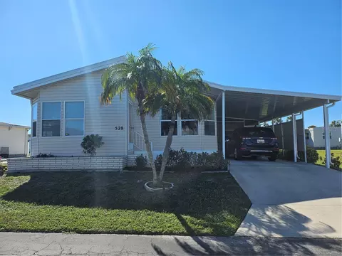 528 Walnut Cir, Venice, FL 34285