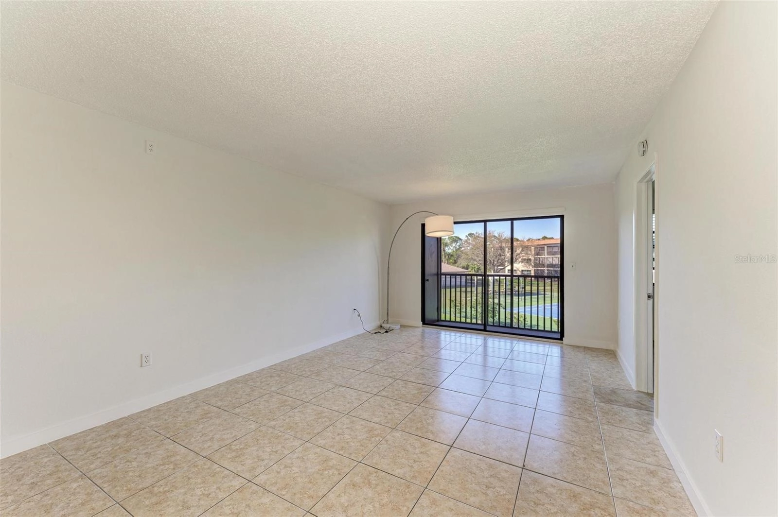 1999 Kings Hwy Unit 133B  