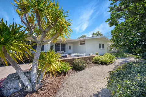 425 Beach Park Blvd, Venice, FL 34285