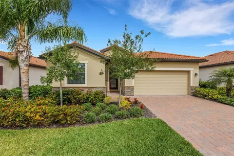 9900 Hilltop Dr, Venice, FL 34292