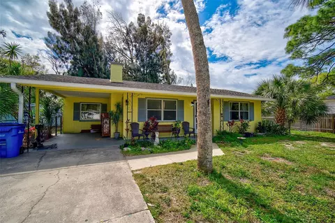 119 Avenida De La Isla, Nokomis, FL 34275
