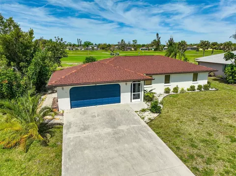 18 Oakland Hills Ct, Rotonda West, FL 33947