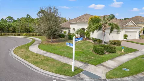 11437 Okaloosa Dr, Venice, FL 34293
