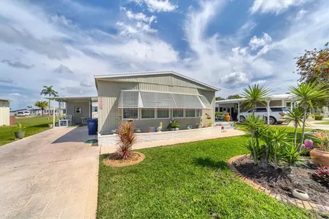 728 Blanca, North Port, FL 34287