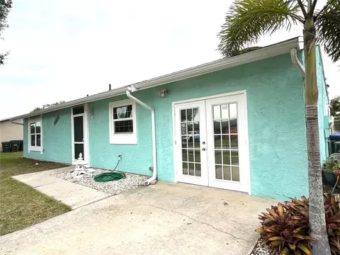 6472 Elmwood Rd, North Port, FL 34287